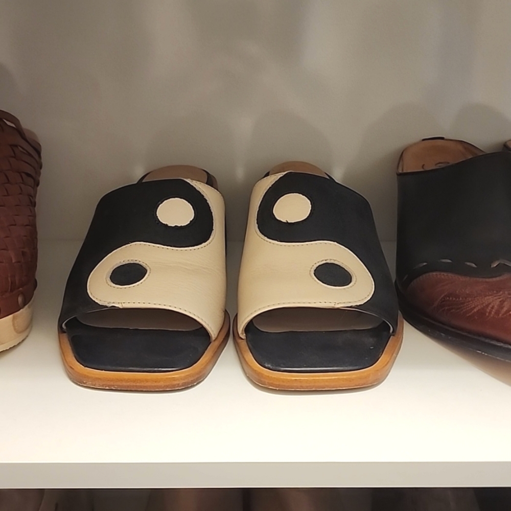 Paloma Wool Balance Yin-Yang Sandals